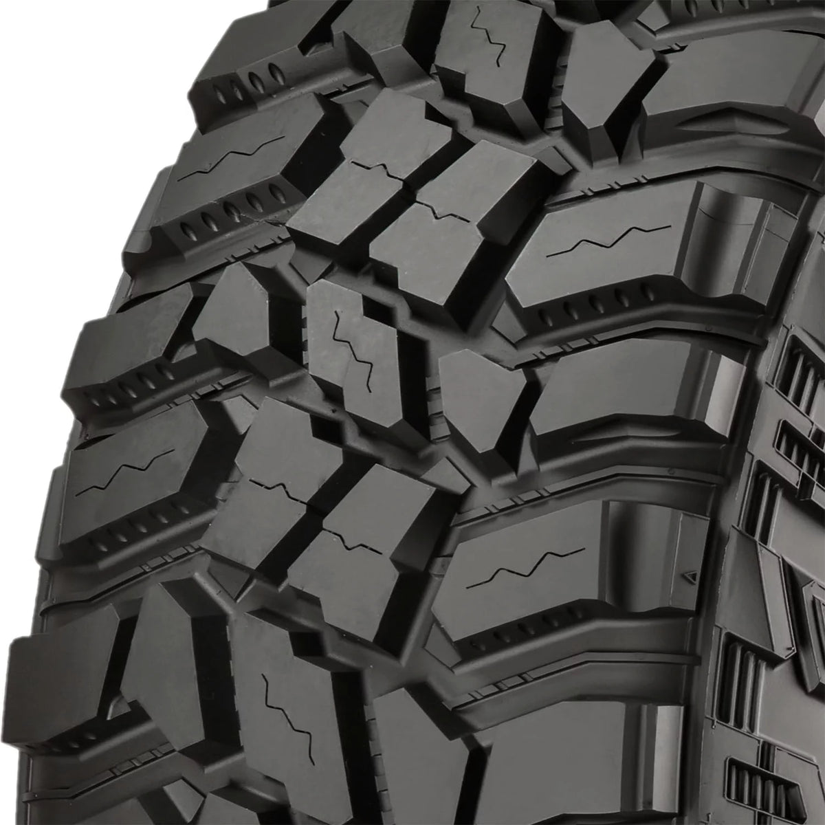 Mud Terrain Light Truck Tire L848553