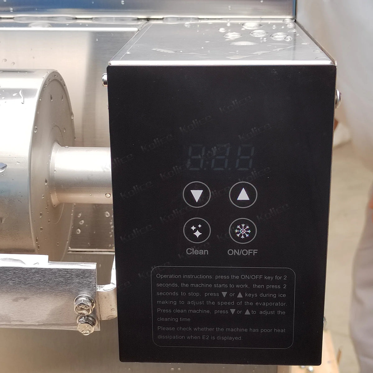 Commercial Automatic Shaved Ice Machine 200kgs/Day Air Cooling Y1865