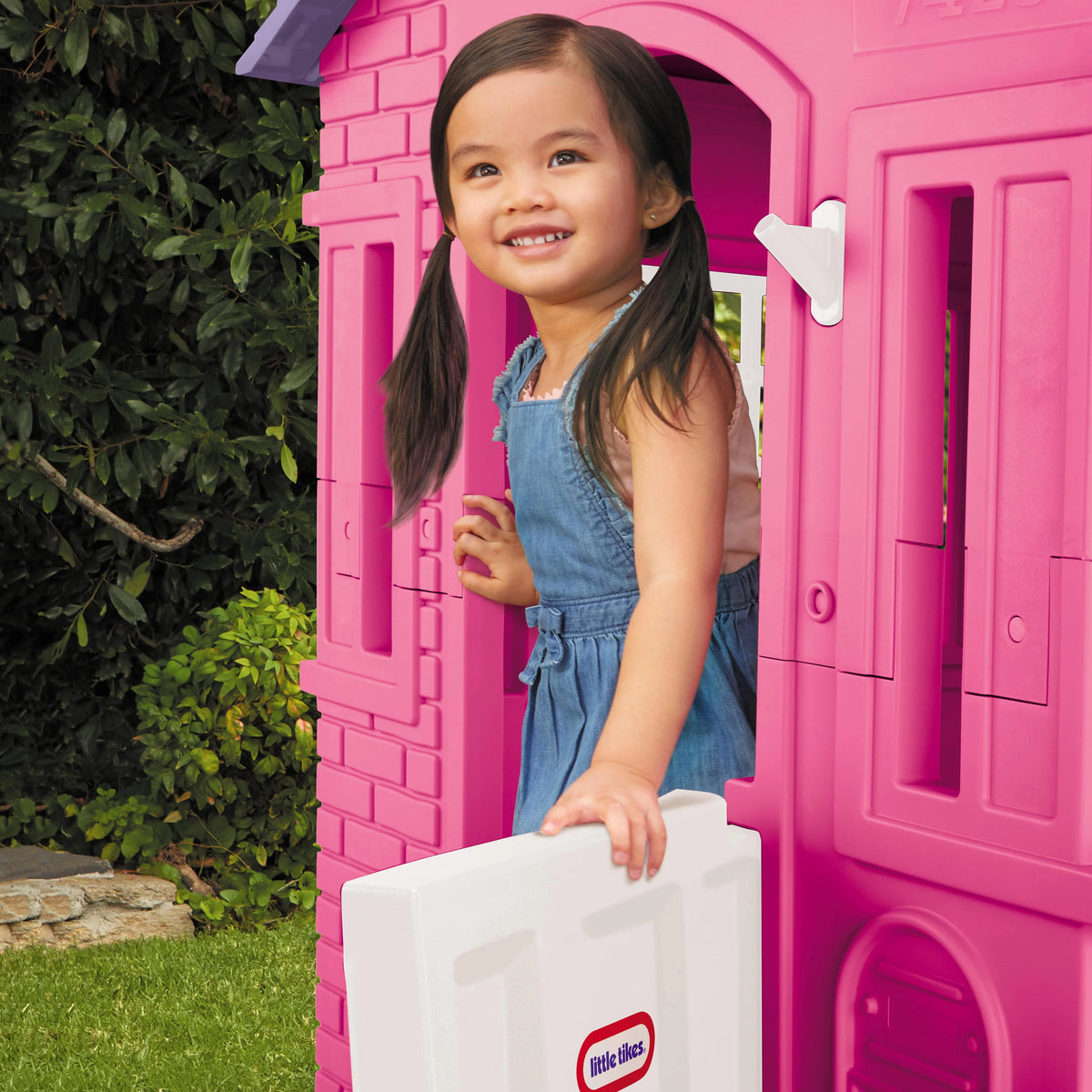 Pink Pretend Playhouse C3865