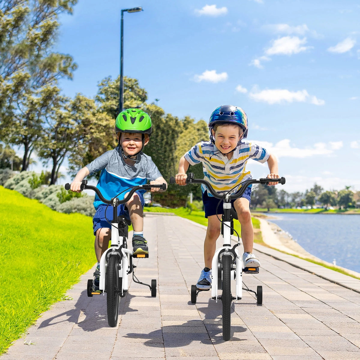 18'' Kid's Bike with Training Wheels & Basket D2661