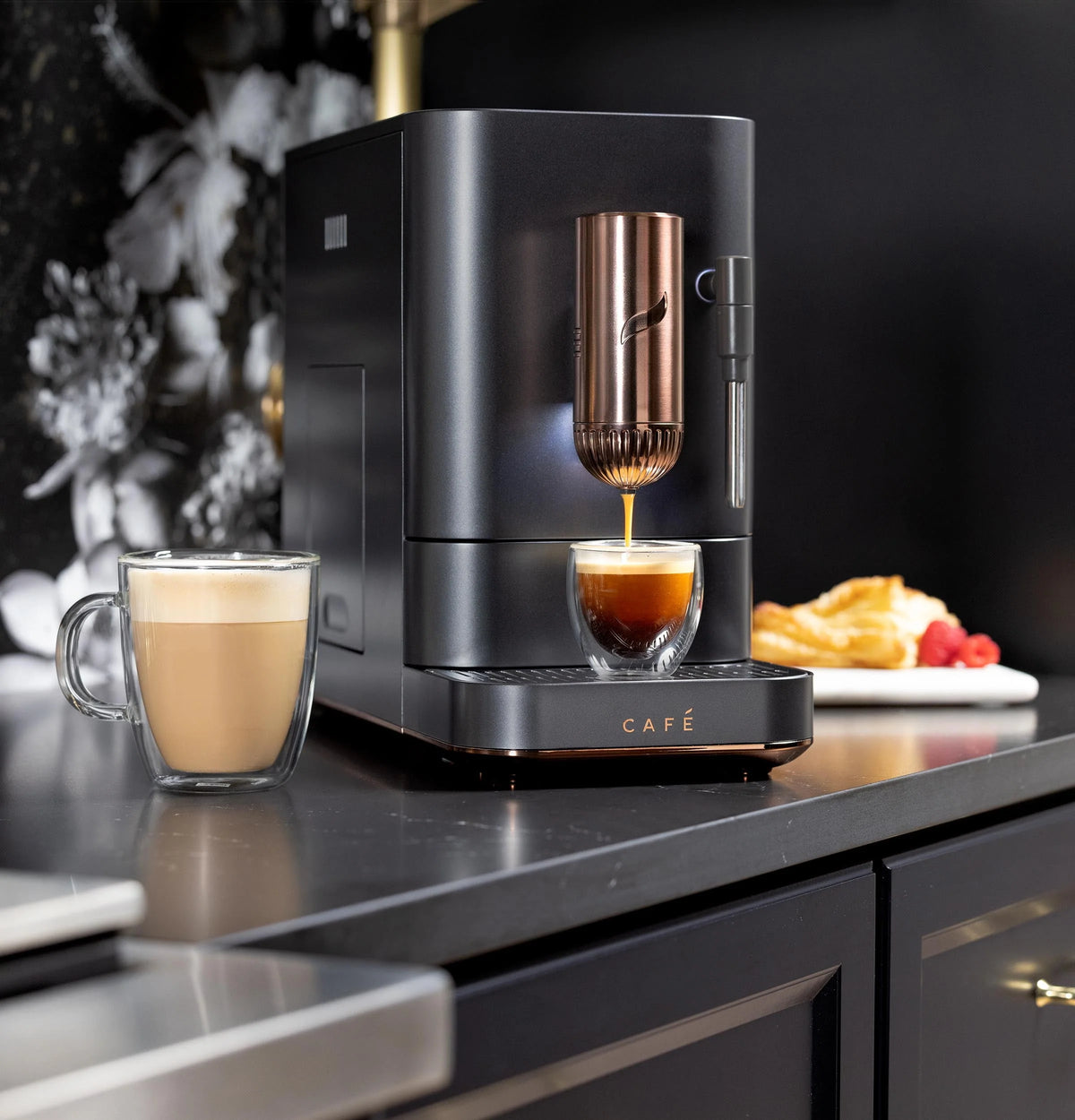 Automatic Espresso Machine with Milk Frother and Bean Grinder E19267