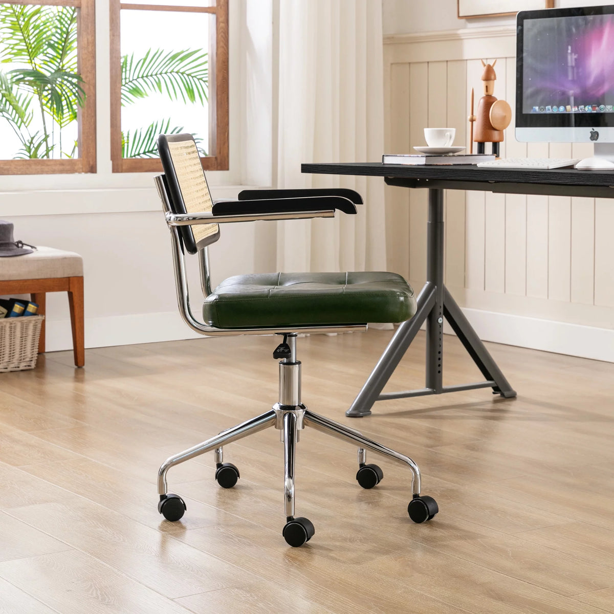Green Faux Leather Swivel Office Chair with Arms T35371