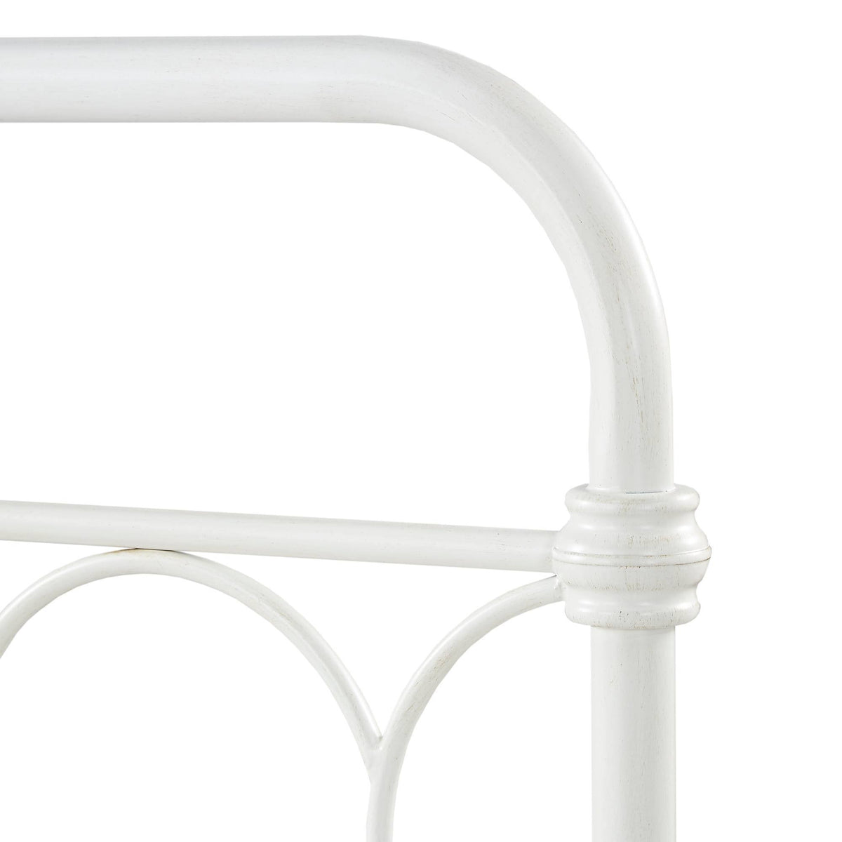 Antique White Metal Bed Y558990