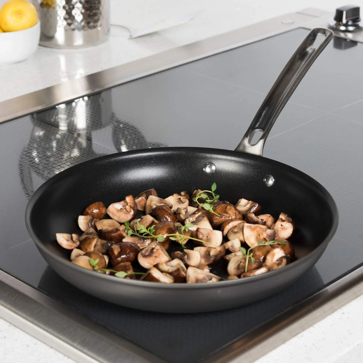 Hard Anodized Nonstick Fry Pan 10 Inch K49334