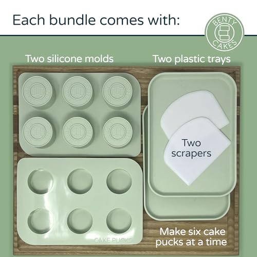 Green BPA Free Silicone Cake Mold Set with Tray and Scraper U454