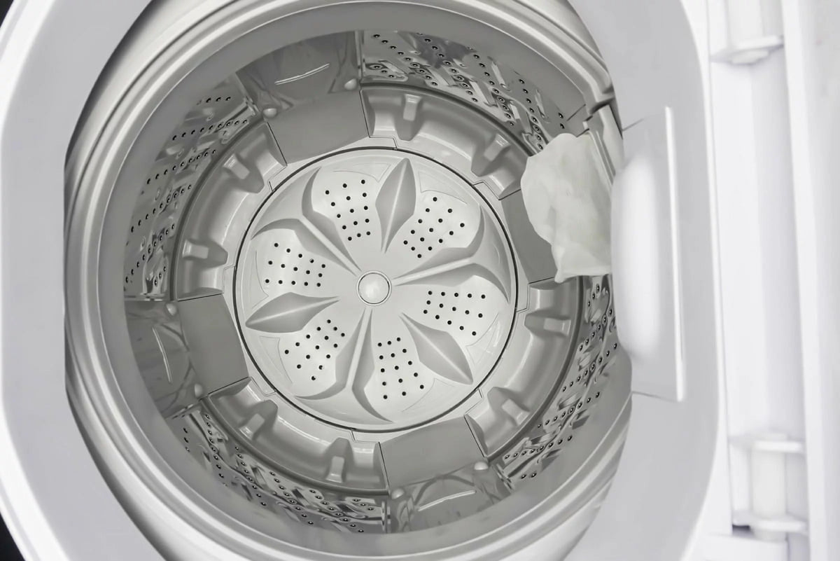 1.6 Cu. ft. White Compact Top Load Washing Machine Z649796