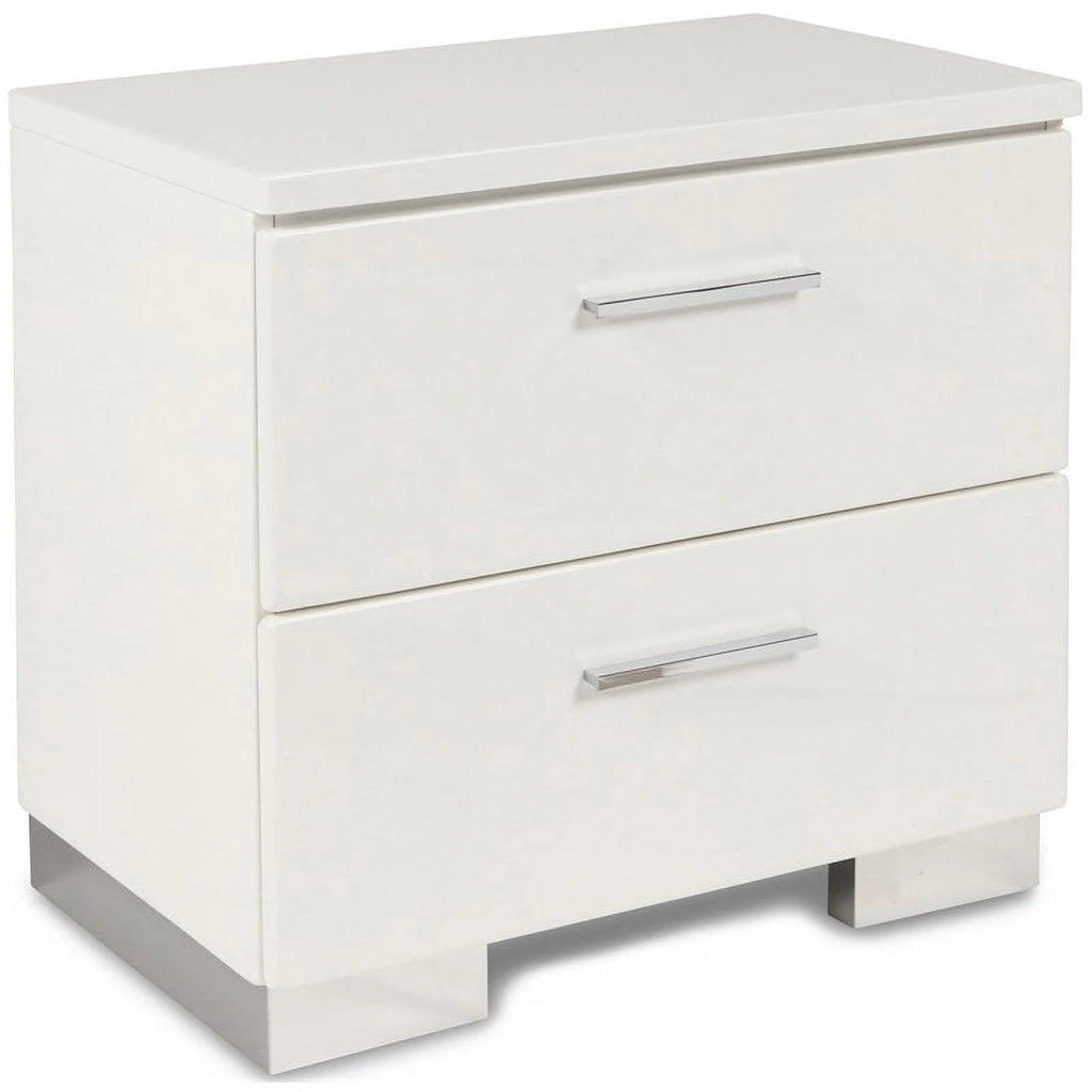 Solid Wood 5Pc Bedroom Set in White W4183