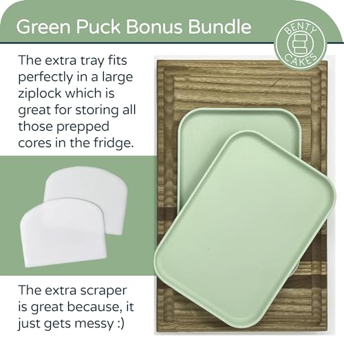 Green BPA Free Silicone Cake Mold Set with Tray and Scraper U454