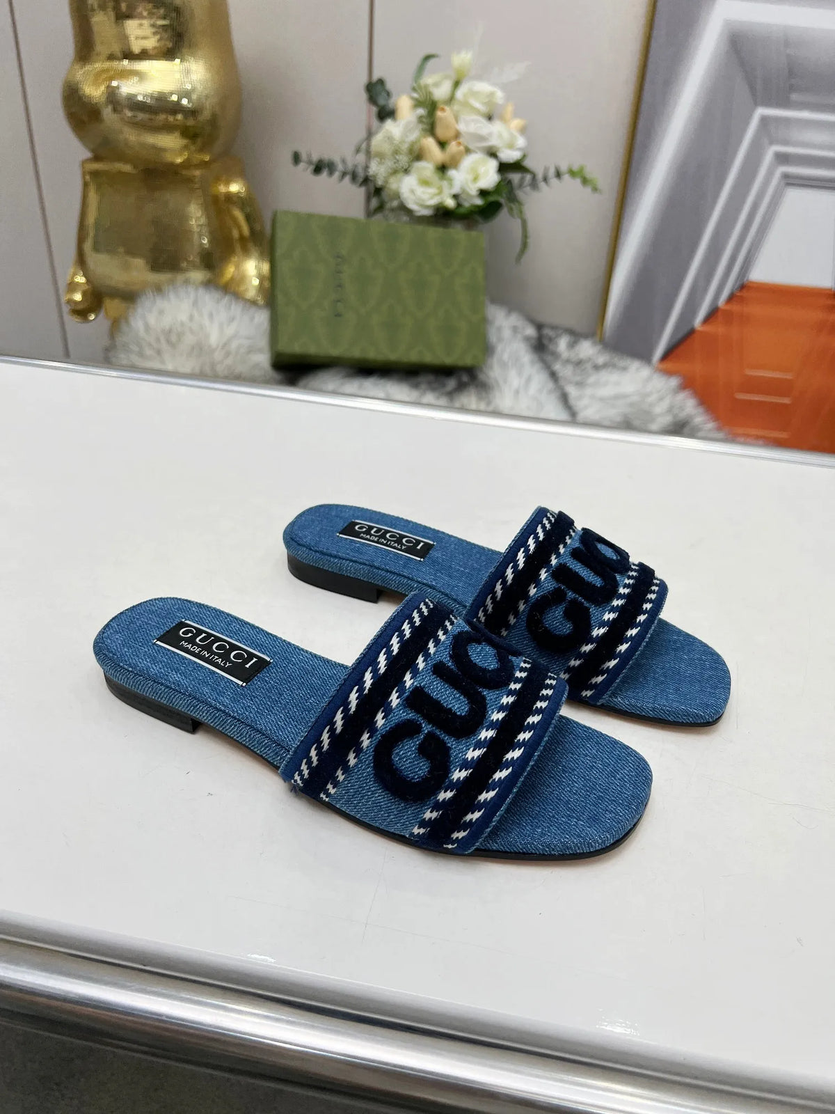 Slippers G439
