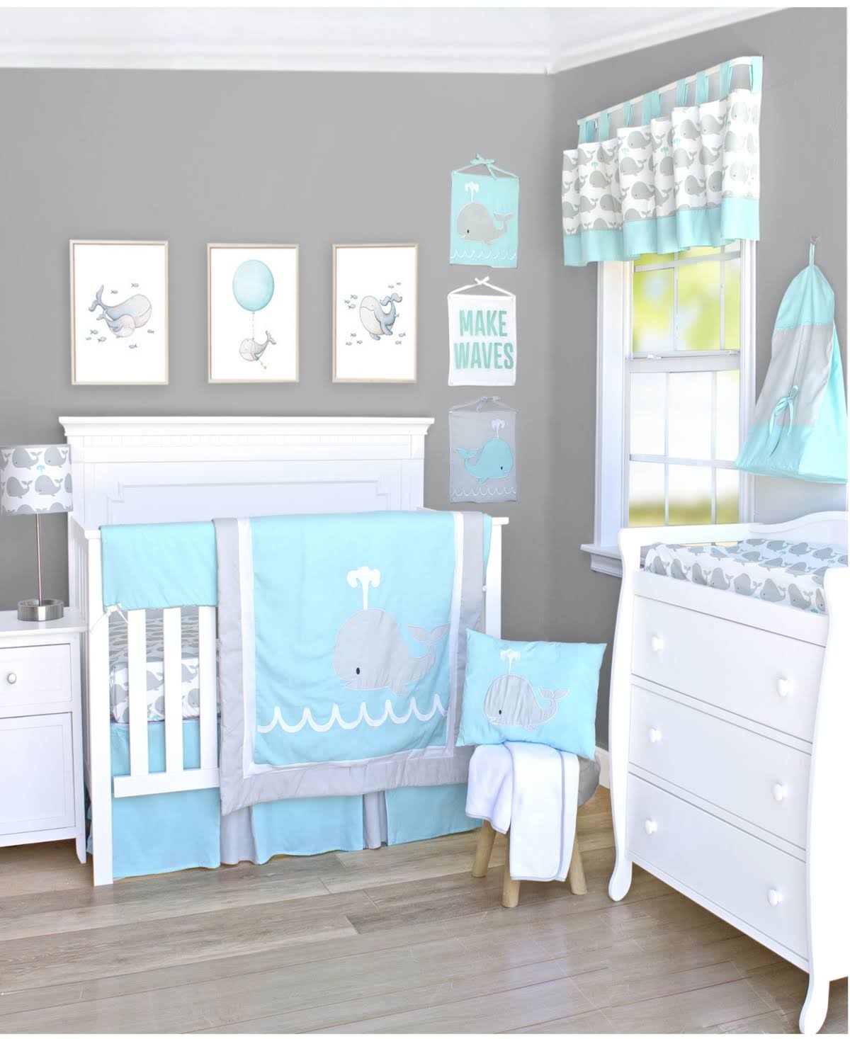 10 Piece Whale Crib Bedding Set X9307