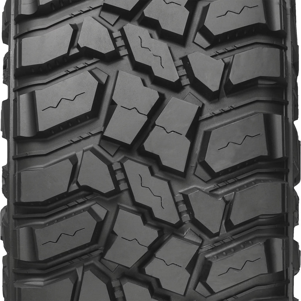 Mud Terrain Light Truck Tire L848553