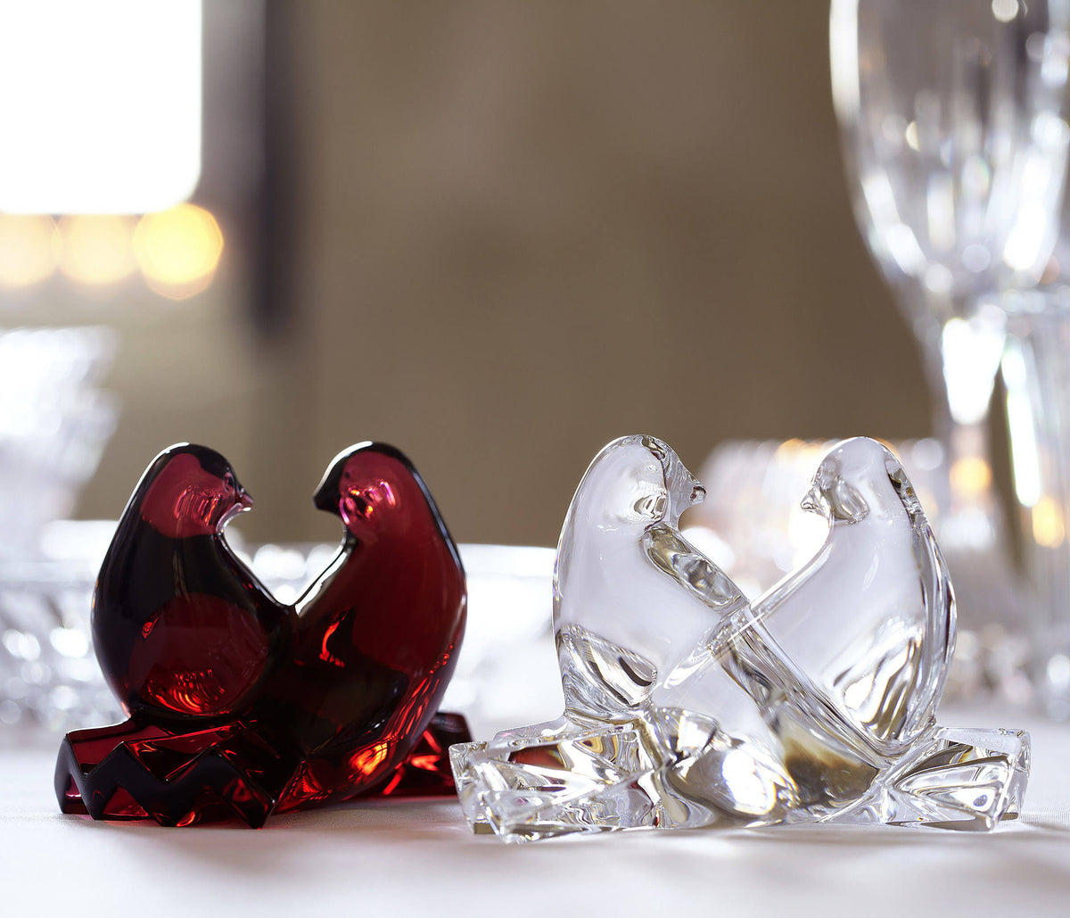 Loving Doves Ruby E462820