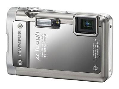 14.0 MP 5x Optical Zoom Compact Digital Camera M48579