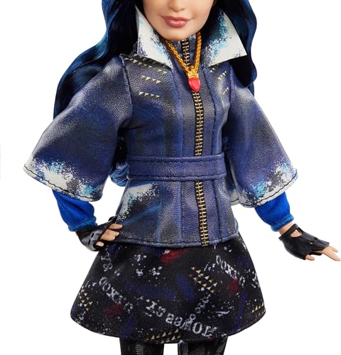 Fashion Doll with Removable Outfit F96750
