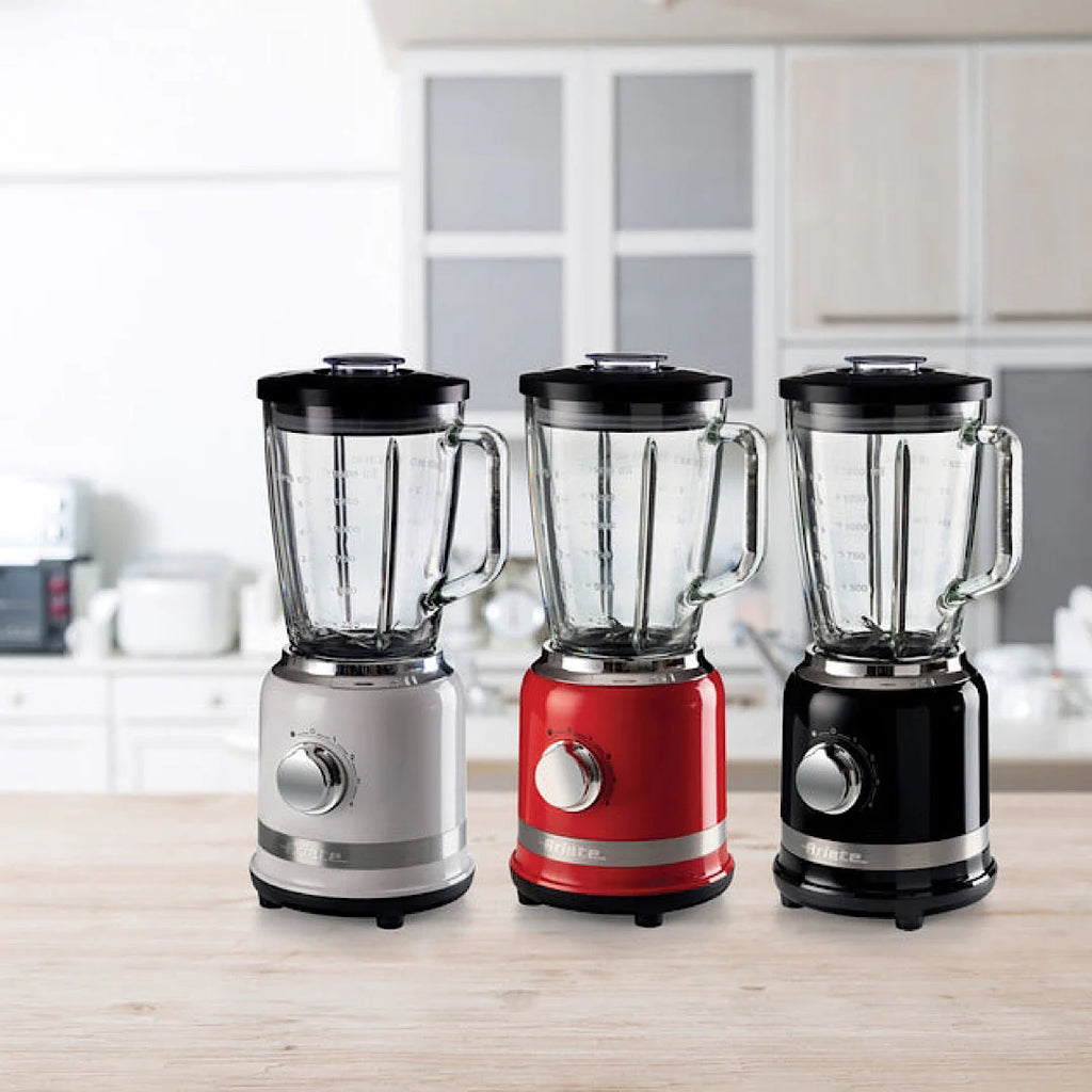 Blender With Graduated Glass Cup White K449