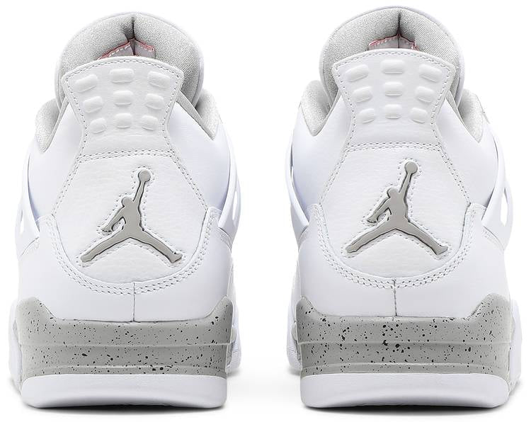 White Retro Sneakers C220803
