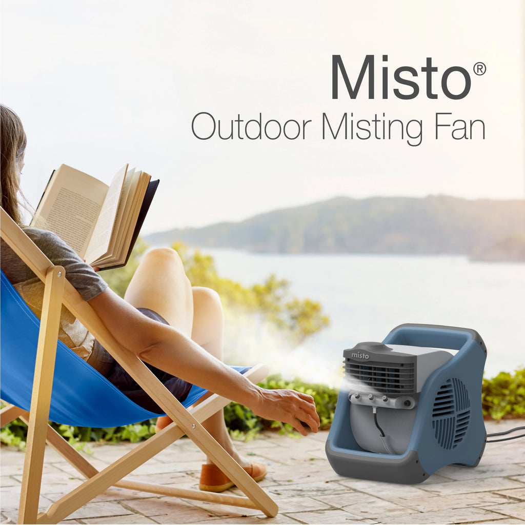 15 Pivoting Outdoor Misting Fan with 3 Speeds, Black X2366