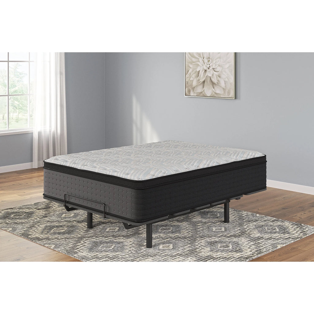 Queen Size Euro Top Hybrid Mattress with Memory Foam F11900