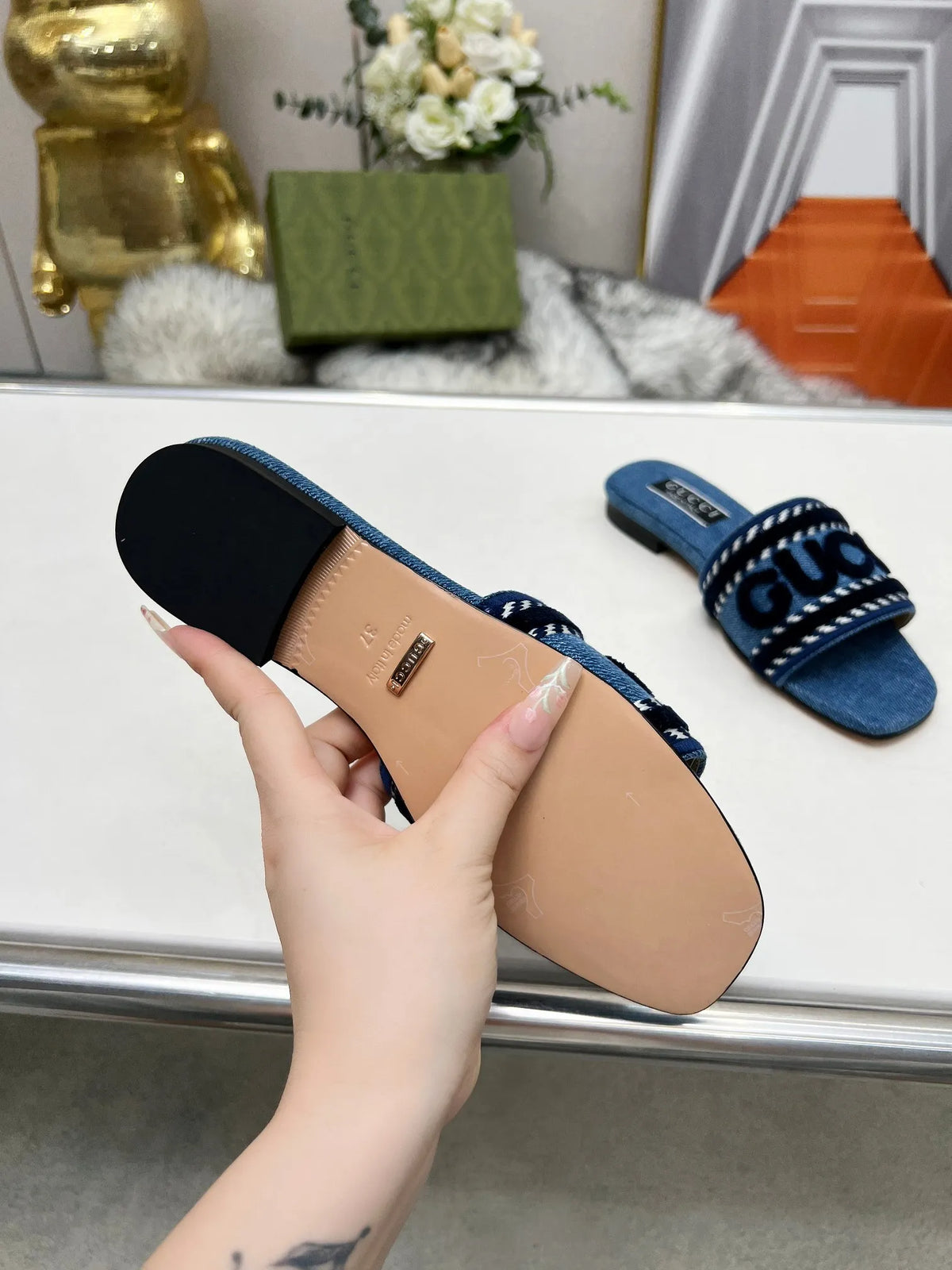 Slippers G439